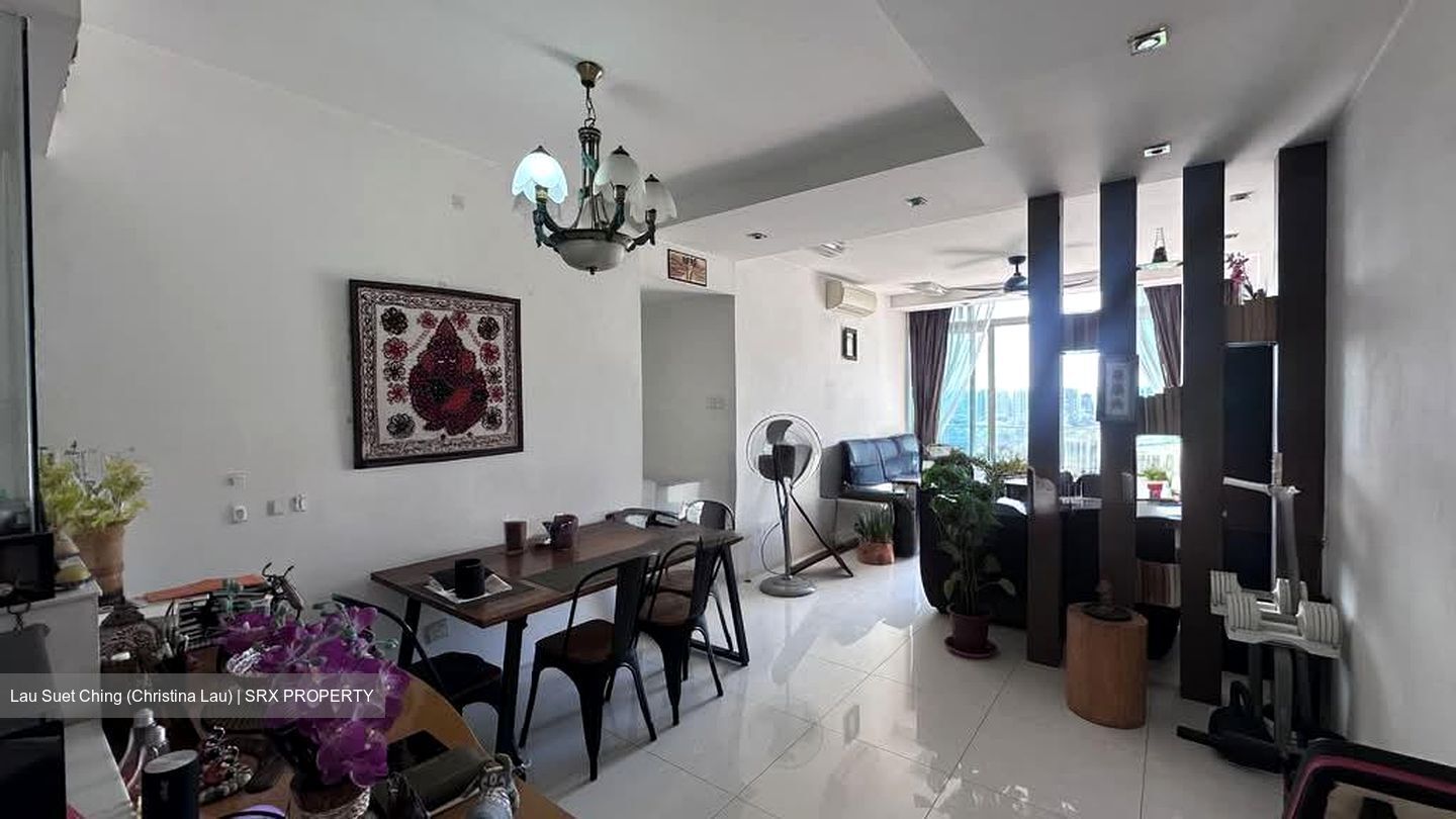The Quartz (D19), Condominium #559646031